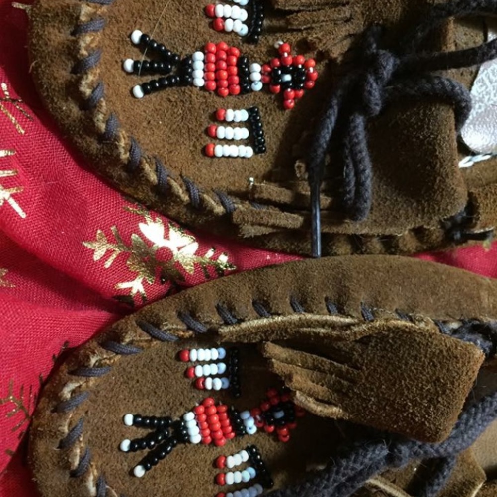 Minnetonka moccasins - Picture 2 of 4